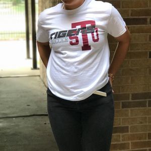 Meet your Posher, Raquel